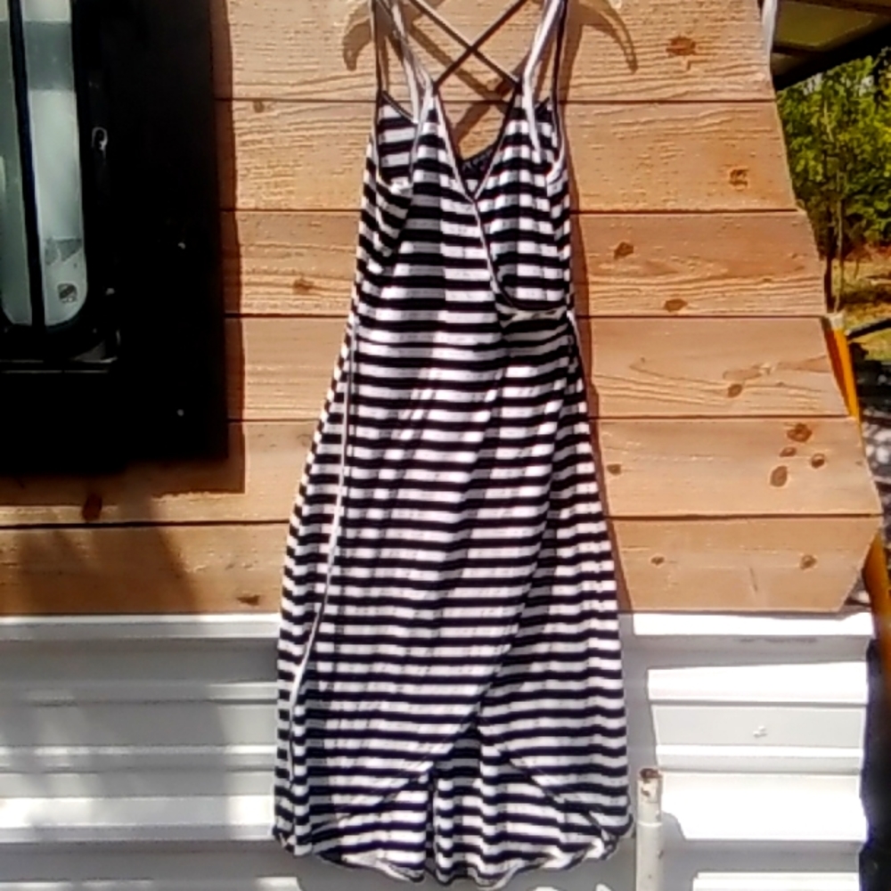 Poof New York dress